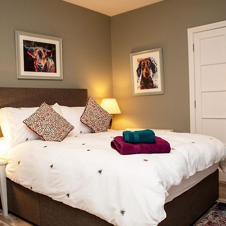 The Veterinary @ Kildare Village Bagian luar foto