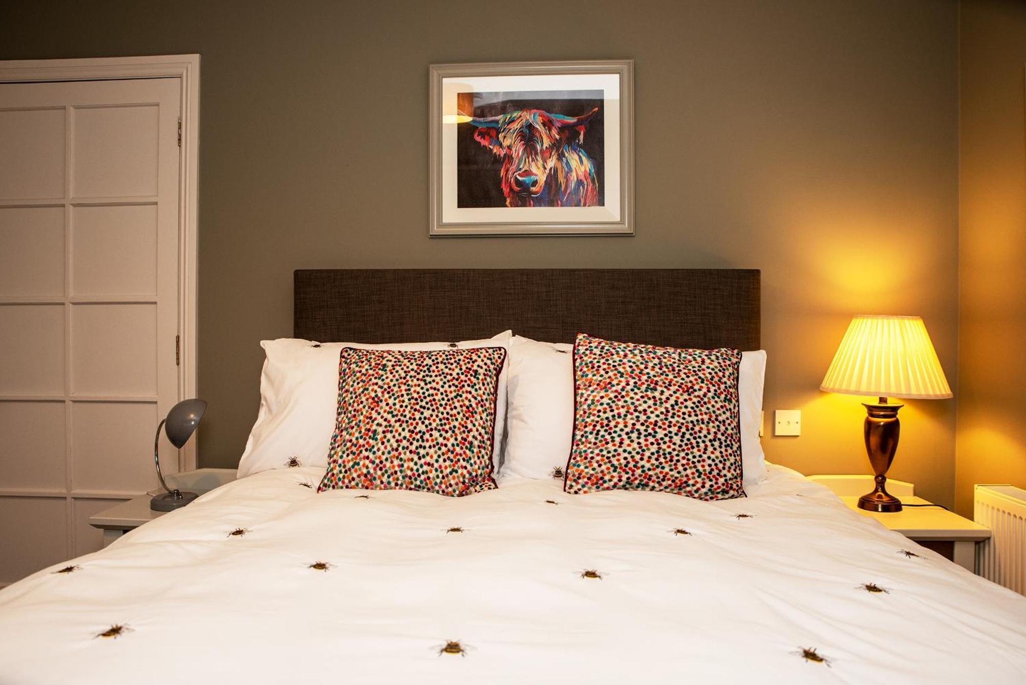 The Veterinary @ Kildare Village Bagian luar foto